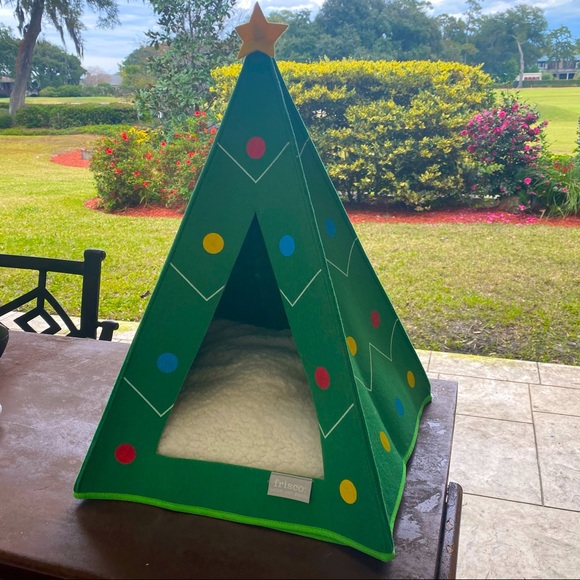 Cat Dog Puppy Christmas Tree Bed Tepee Cave - Picture 3 of 13